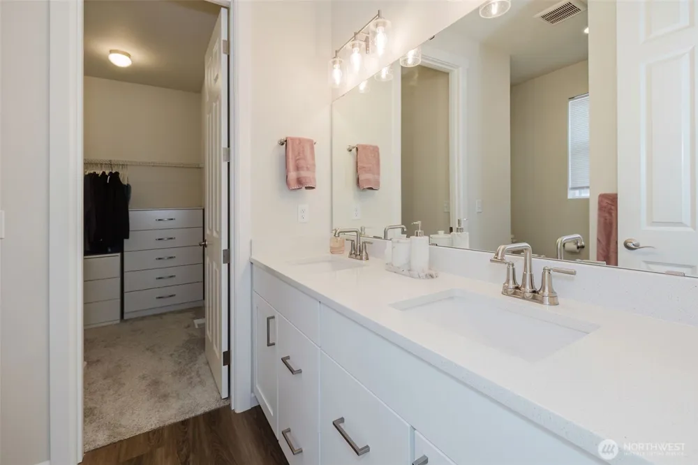 6480 Halyard Circle SE Port Orchard, WA 98367