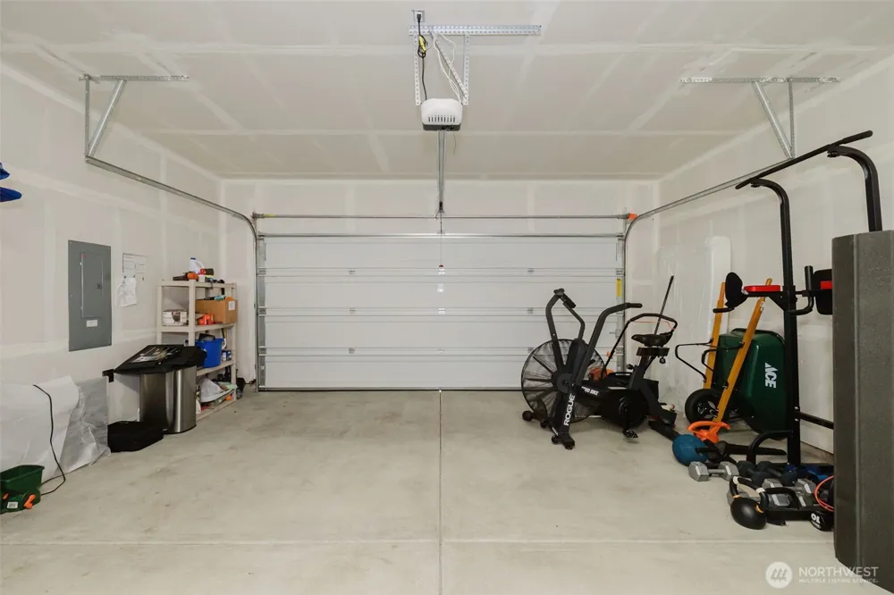 6480 Halyard Circle SE Port Orchard, WA 98367
