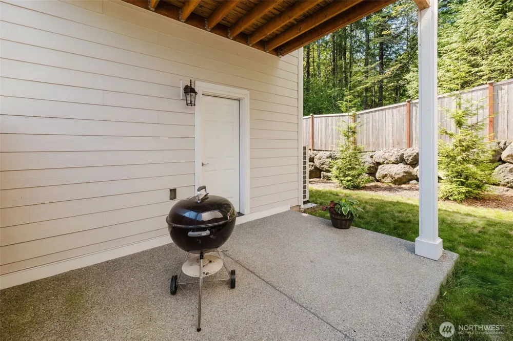 6480 Halyard Circle SE Port Orchard, WA 98367