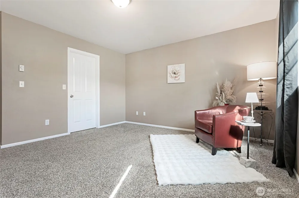 351 Tremont Avenue #102 Bellingham, WA 98226