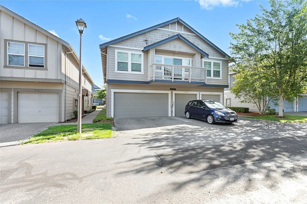 351 Tremont Avenue #102 Bellingham, WA 98226