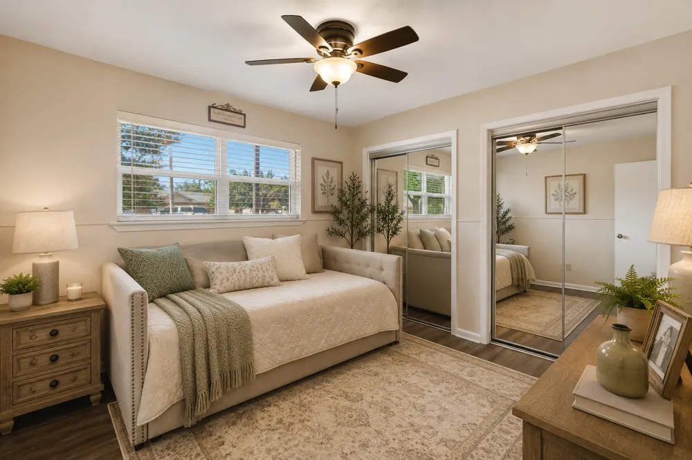 115 Village Drive Kerrville, TX 78028