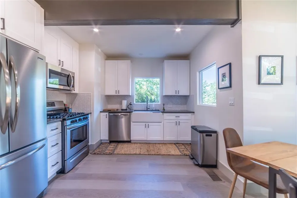 3007 E 14 1/2 STREET #Unit B Austin, TX 78702