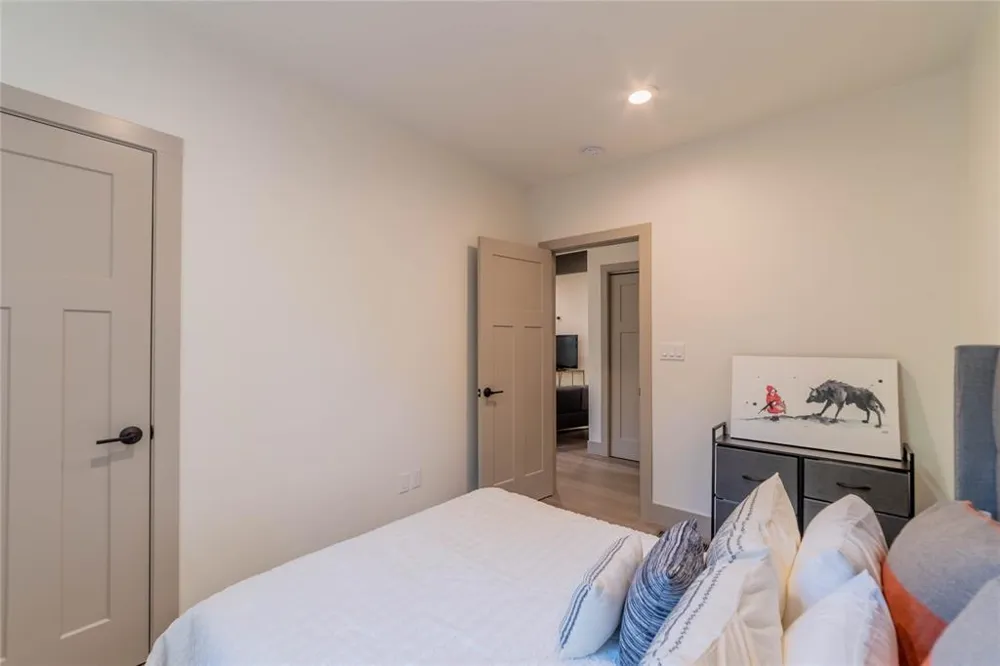 3007 E 14 1/2 STREET #Unit B Austin, TX 78702
