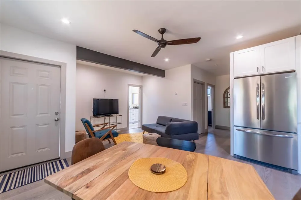 3007 E 14 1/2 STREET #Unit B Austin, TX 78702