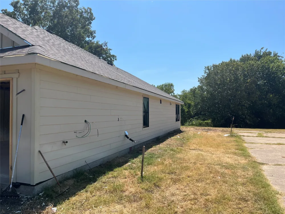 602 33RD STREET Corsicana, TX 75110