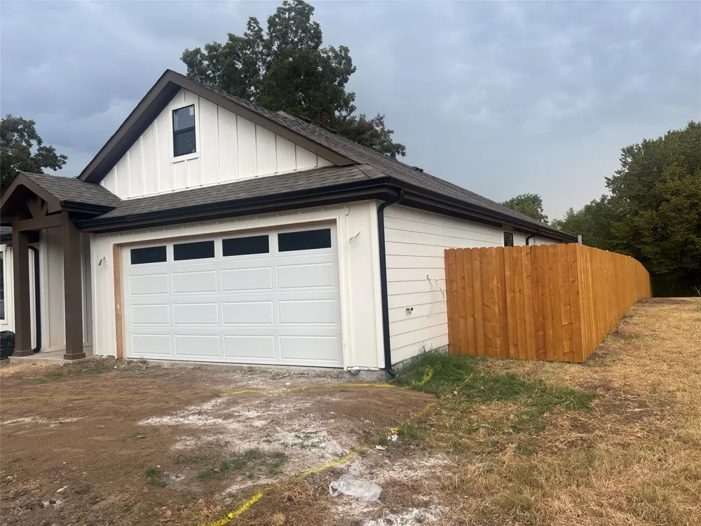602 33RD STREET Corsicana, TX 75110