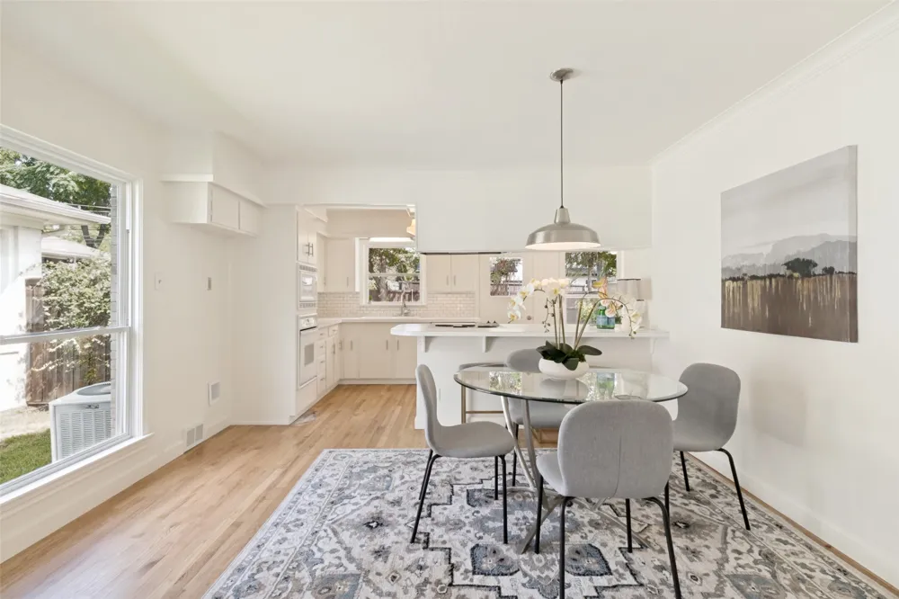 6109 Ellsworth Avenue Dallas, TX 75214