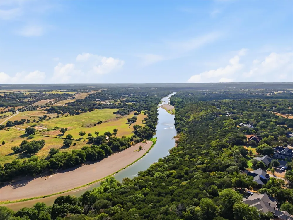 1136 County Road 306b Rainbow, TX 76077