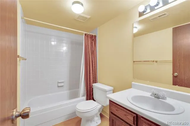 15350 E Arizona Avenue #208 Aurora, CO 80017