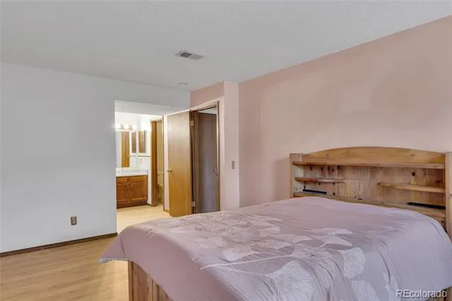15350 E Arizona Avenue #208 Aurora, CO 80017