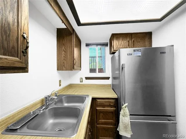 15350 E Arizona Avenue #208 Aurora, CO 80017