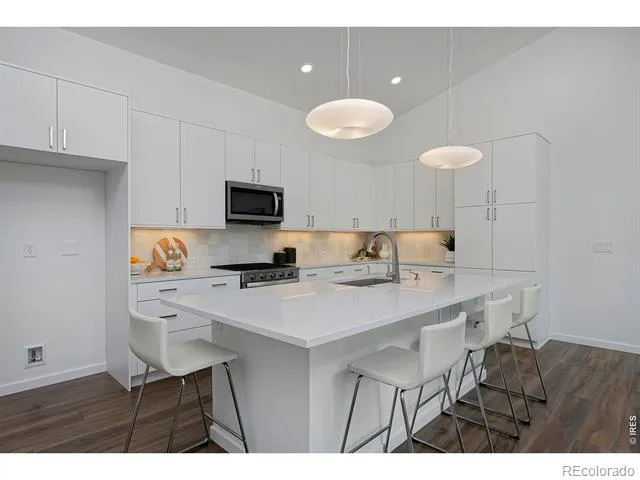 729 Kubat Lane #A Longmont, CO 80503