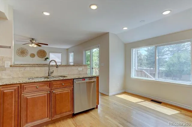 9927 Spring Hill Lane Highlands Ranch, CO 80129
