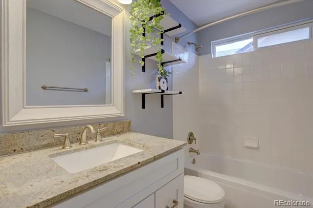9927 Spring Hill Lane Highlands Ranch, CO 80129