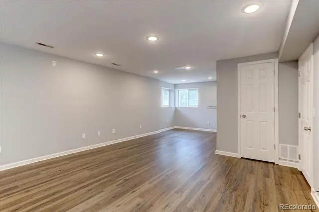 9927 Spring Hill Lane Highlands Ranch, CO 80129