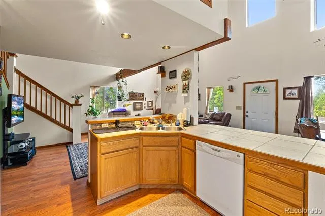 3943 CO Rd 403 Lake George, CO 80827