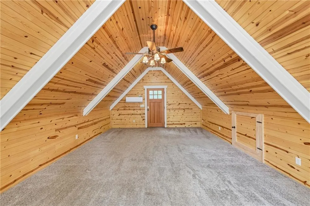 2431 Rabbit Farm Circle Loganville, GA 30052