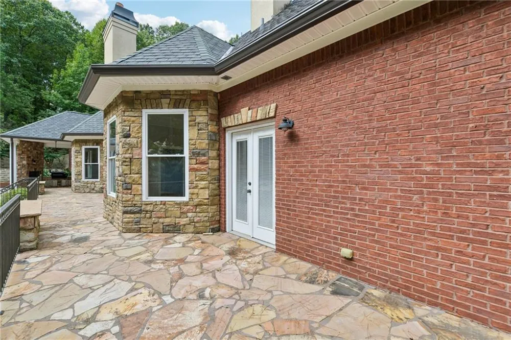 2431 Rabbit Farm Circle Loganville, GA 30052