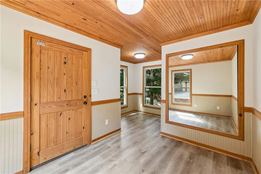 2431 Rabbit Farm Circle Loganville, GA 30052