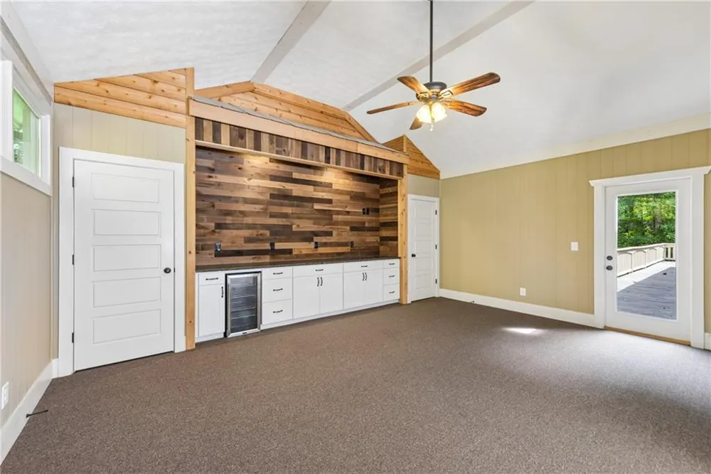 2431 Rabbit Farm Circle Loganville, GA 30052