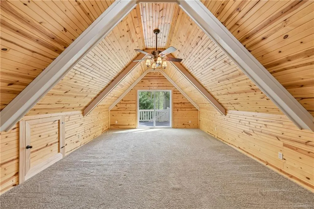 2431 Rabbit Farm Circle Loganville, GA 30052
