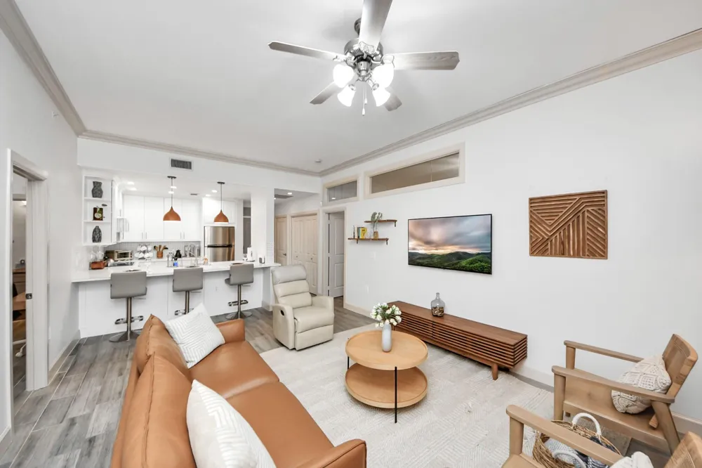 1900 Genesee Street #204 Houston, TX 77006
