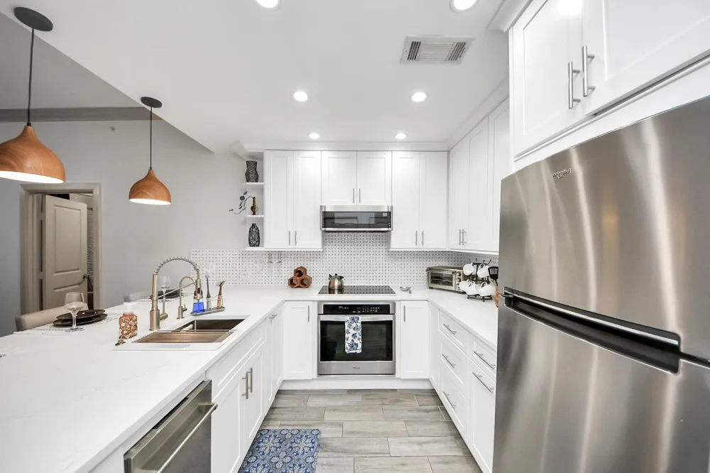 1900 Genesee Street #204 Houston, TX 77006