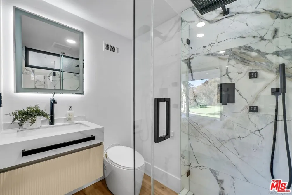 2241 Avenida Salvador San Clemente, CA 92672