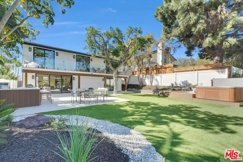 2241 Avenida Salvador San Clemente, CA 92672
