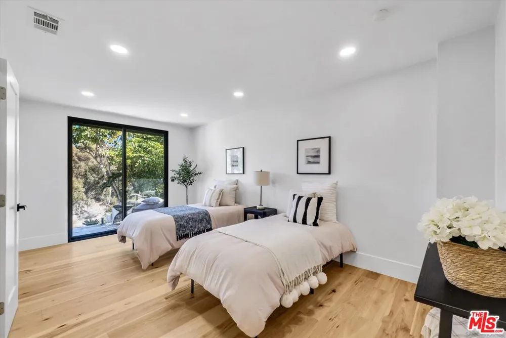 2241 Avenida Salvador San Clemente, CA 92672
