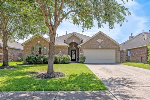 119 Emerald Loch Lane
