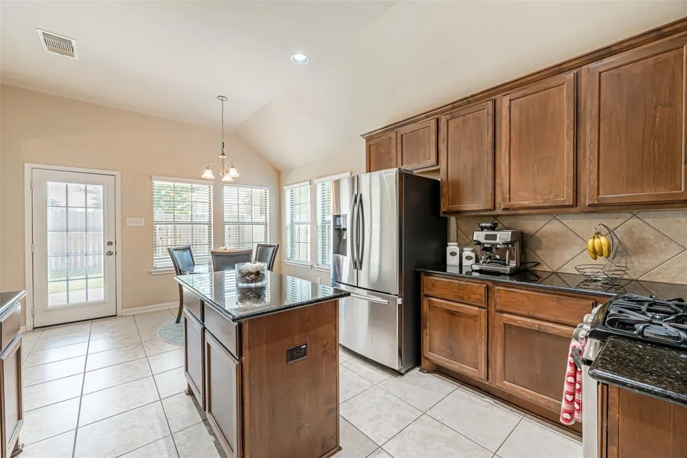 119 Emerald Loch Lane Houston, TX 77469