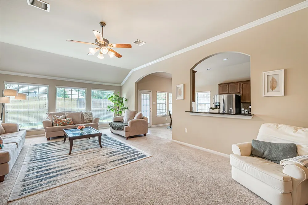 119 Emerald Loch Lane Houston, TX 77469