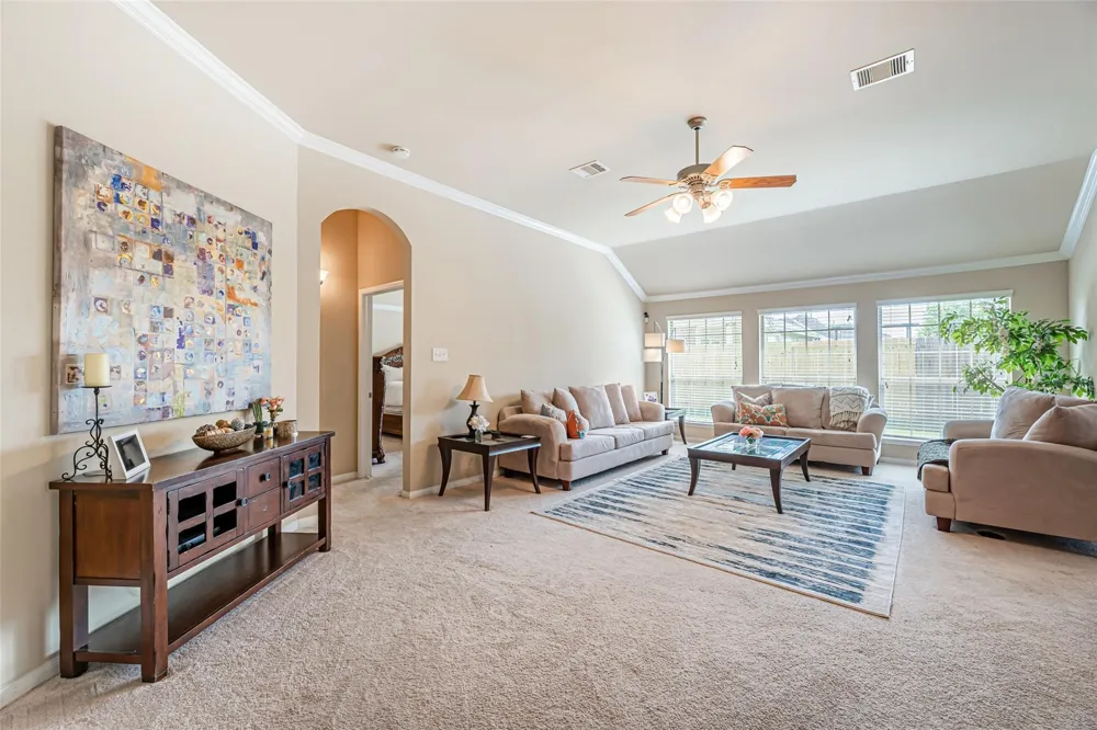 119 Emerald Loch Lane Houston, TX 77469