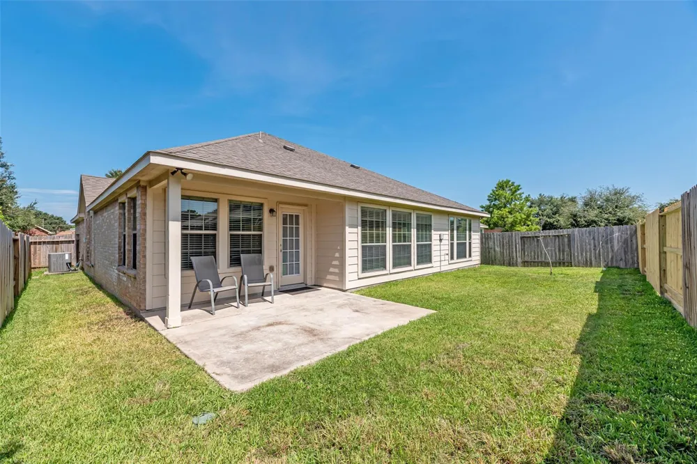 119 Emerald Loch Lane Houston, TX 77469