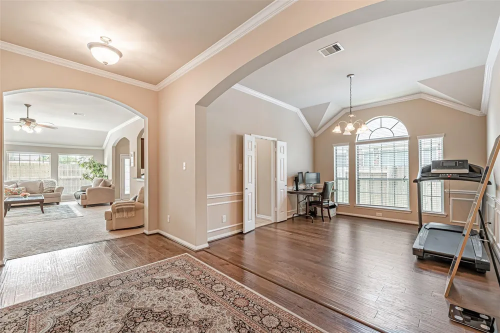 119 Emerald Loch Lane Houston, TX 77469