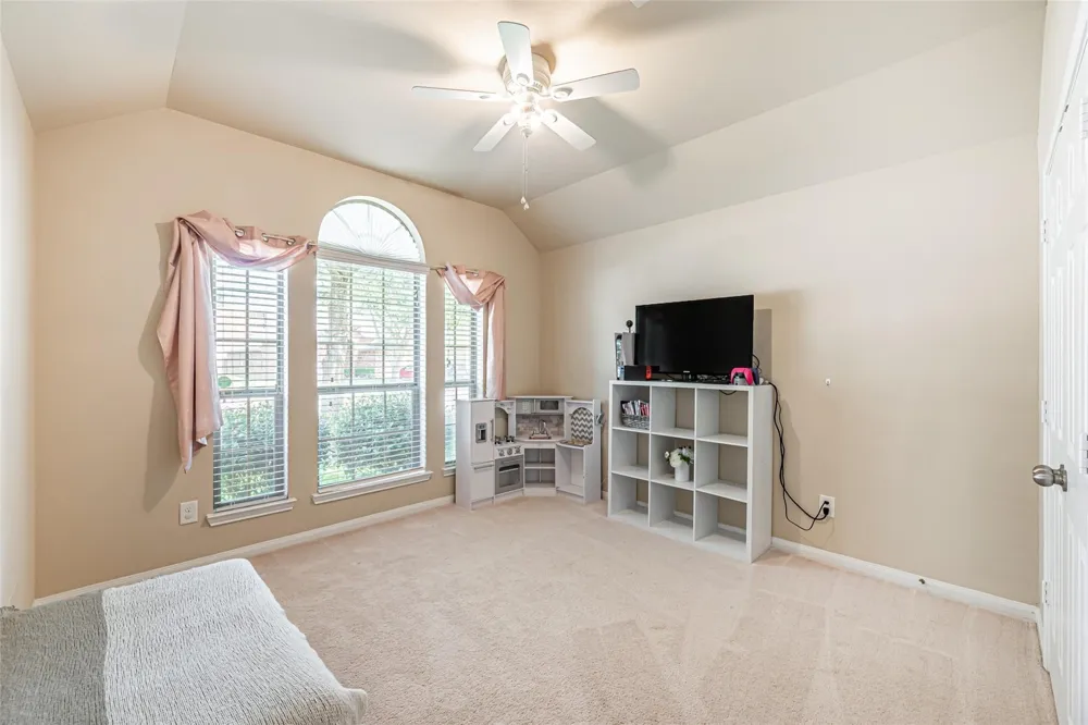 119 Emerald Loch Lane Houston, TX 77469