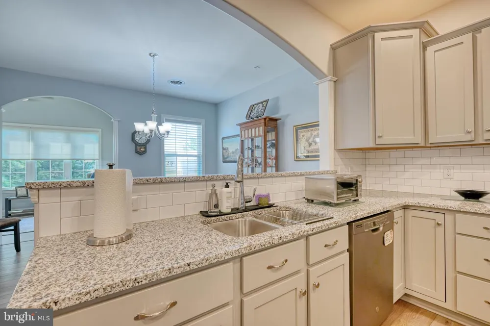 102 S VILLAGE CIRCLE Palmyra, PA 17078