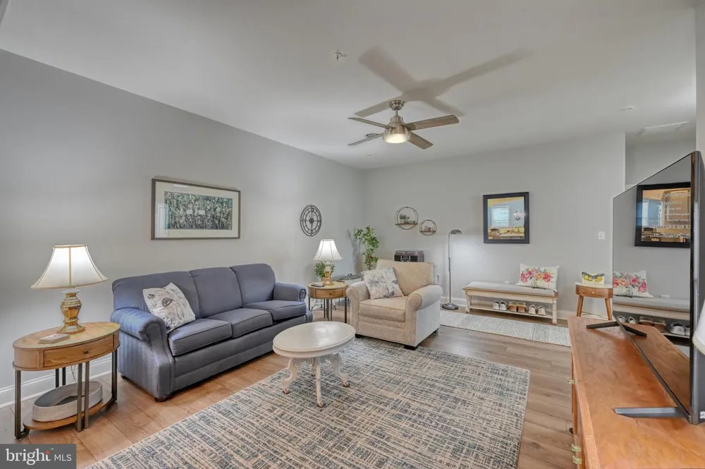 102 S VILLAGE CIRCLE Palmyra, PA 17078