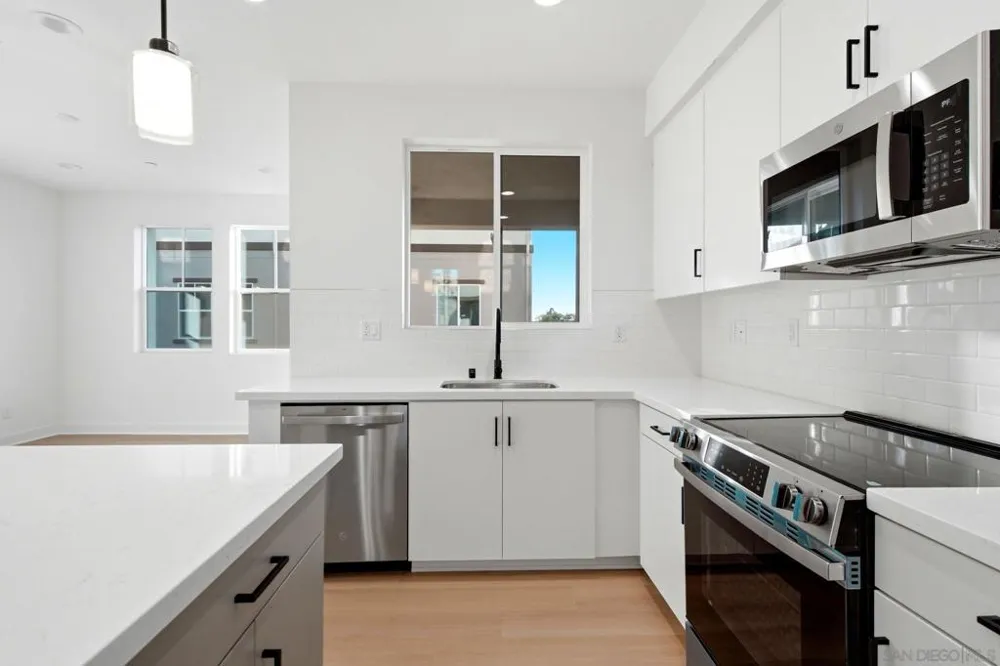 205 Sarina Lane San Marcos, CA 92069