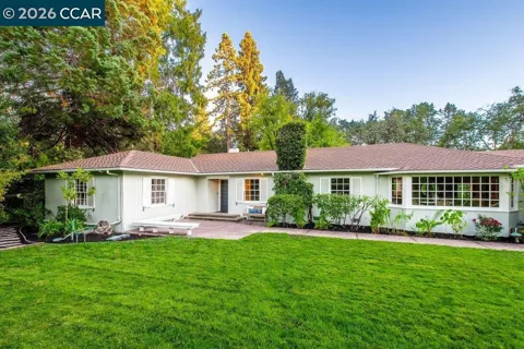 1232 Upper Happy Valley