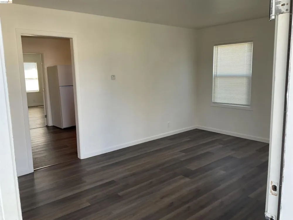 1118 Maple Street Pittsburg, CA 94565