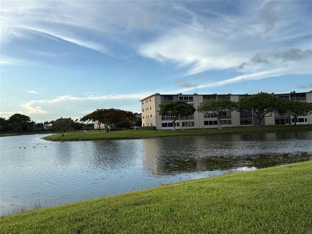 4046 Guildford C Boca Raton, FL 33434