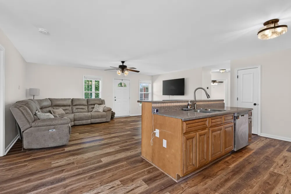 29 Heather Rd Fayetteville, TN 37334