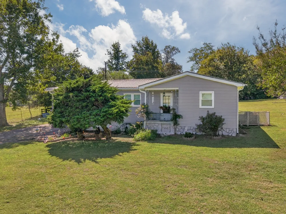 128 Smith Mill Rd Fayetteville, TN 37334