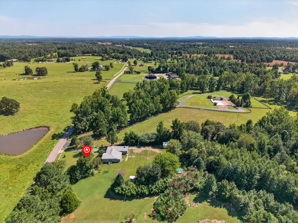 128 Smith Mill Rd Fayetteville, TN 37334