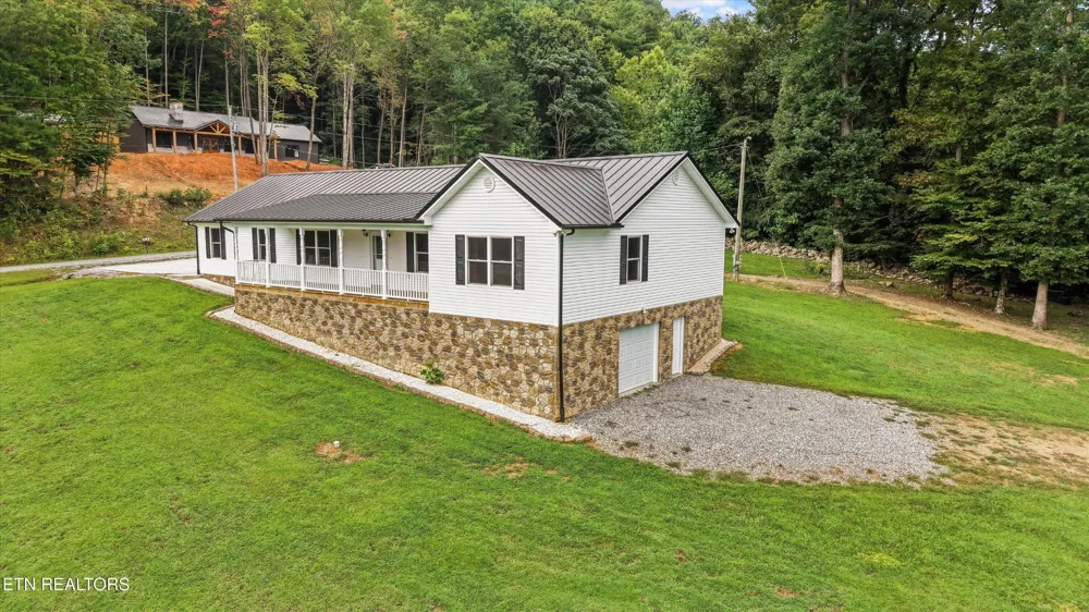 1220 Cougar Tr Del Rio, TN 37727