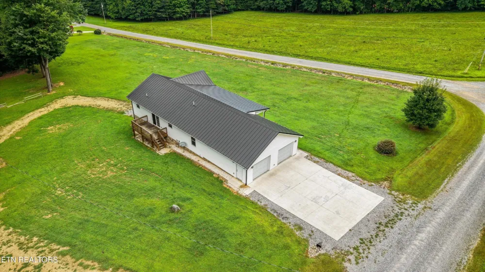 1220 Cougar Tr Del Rio, TN 37727