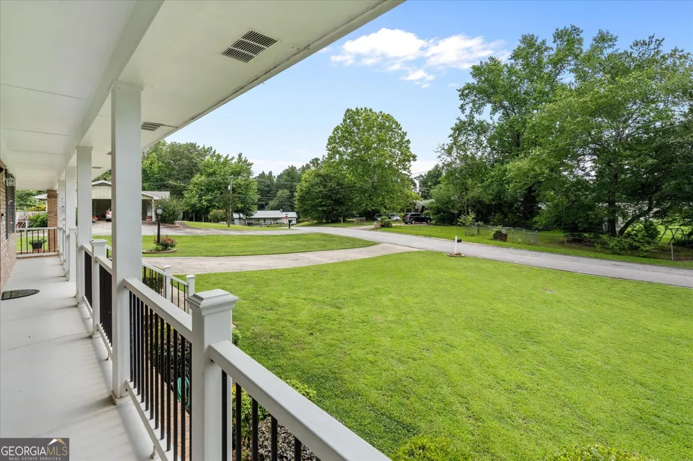 1417 Pineview CIR Douglasville, GA 30134